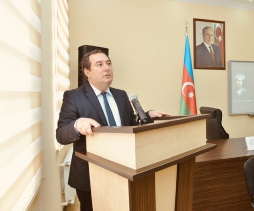 Ədliyyə Akademiyasında QANUN TANIYAN KİMDİR...