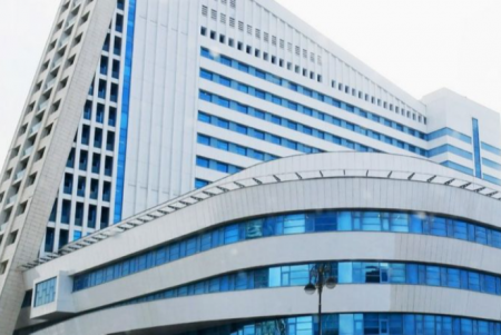 "Yeni Klinika"nın üç tenderi ləğv olundu - SƏBƏB