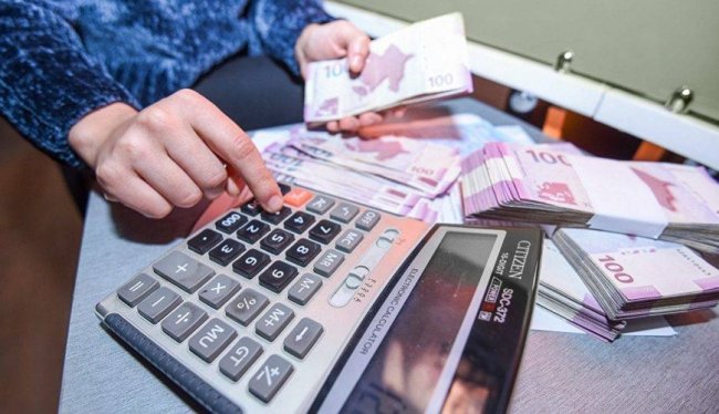 İmtahan nəticələri yüksək olan müəllimlərin əmək haqları necə artırılmalı?