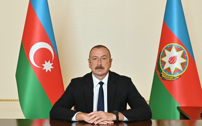 İlham Əliyev Volodimir Zelenskiyə təbrik məktubu göndərib