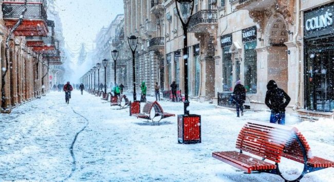 Bakıya sərt qış gəlir: Ehtiyacı olanlara yer və yemək veriləcək