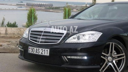 Bakıda şirkət təsisçisi ilə direktor arasında dava