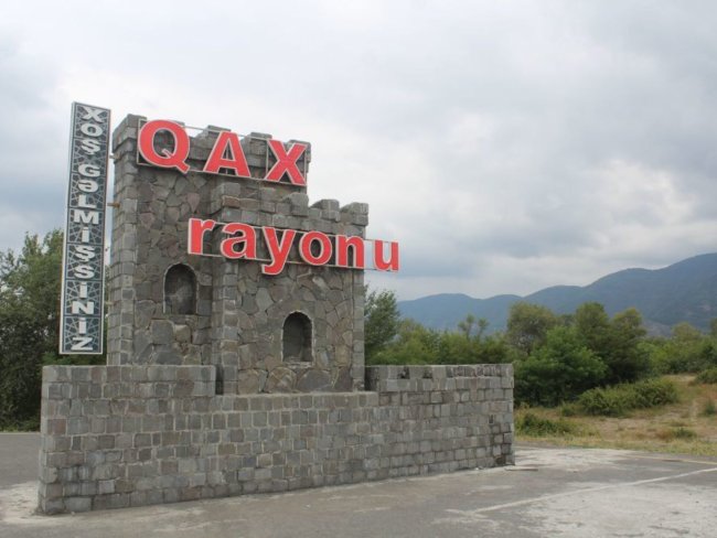 Qax rayon İcra Şöbəsində məmurların süründürməçiliyi iki azyaşlı uşaq anasını çörəyə möhtac qoyub – MÜRACİƏT