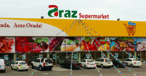 “Araz” supermarket gömrük qaydalarını pozub