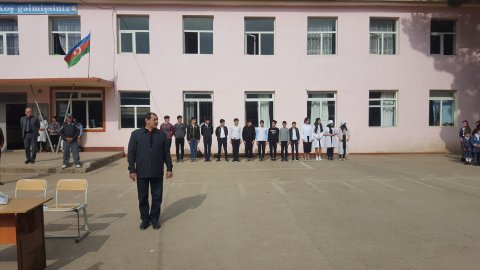 Mehdiabaddakı 1 saylı orta məktəbdə “8 mart” yığımı başlayıb?! -…direktor aciz qalıb