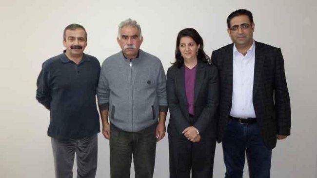 Bu gün Öcalan PKK-ya “silahı burax” çağırışı ünvanlayacaq - Şəhrələrdə ekranlar quraşdırılıb