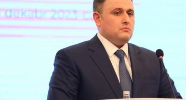 Vüqar Mustafayev kadr islahatına başladı