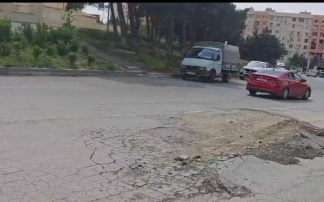 Yeni Günəşlidə yolu kim dağıdıb – “Parla Residence”, yoxsa “Golden Rose”?