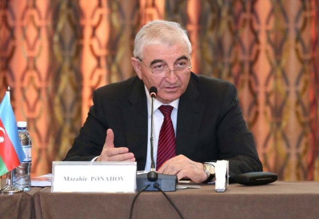 Məzahir Pənahov məntəqə seçki komissiyası üzvlərinin maaşlarını vermir - 400 MİN MANATIN TALEYİ MÜƏMMALIDIR...