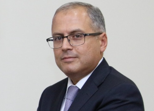 Səbailın icra başçısı Vüqar Zeynalov Bayılda qanunsuz tikinityə necə icazə verib?-FOTOFAKT