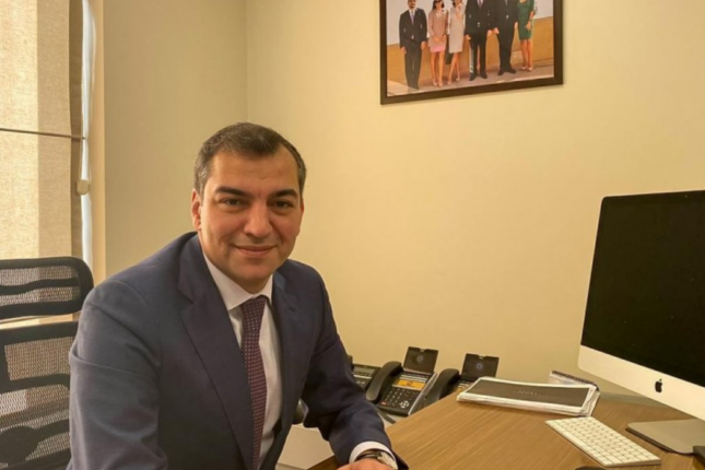 Həm mebel alıb, həm abadlıq işi görür- Turizm Agentliyinin sevimlisi