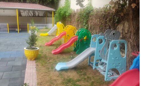 Binəqədidə uşaq bağçasını bağlayıb, yerini satırlar – İŞÇİLƏR TƏRƏFİNDƏN ŞOK İDDİA