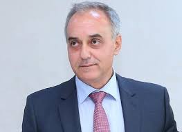 Elxan Allahverdiyev KİMDƏN GÜC ALIR Kİ... - ÖZBAŞINA QALIB..