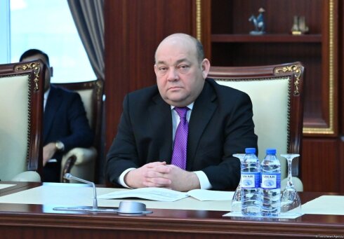 Deputatın rəhbəri olduğu Gəncə Avtomobil Zavodunda istehsal olunan traktorun nazazlığı niyə aradan qaldırılmır?