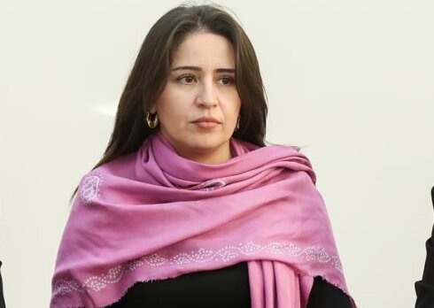 Hicran Əyyubova qanunları necə pozur?