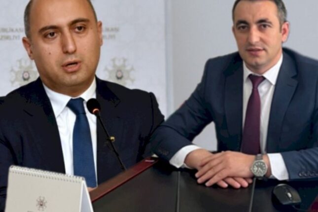 Əmrullayevin müəllimlərə divan tutan kadrı Sənan Mənsimli – “Təhsilin əlibasını da bilmir” – Ekspert