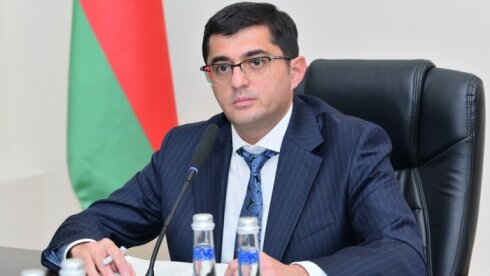 Rektor Rüfət Əzizov nəyi subut etmək istəyir? - Reytinqlə bağlı tənqid olundu