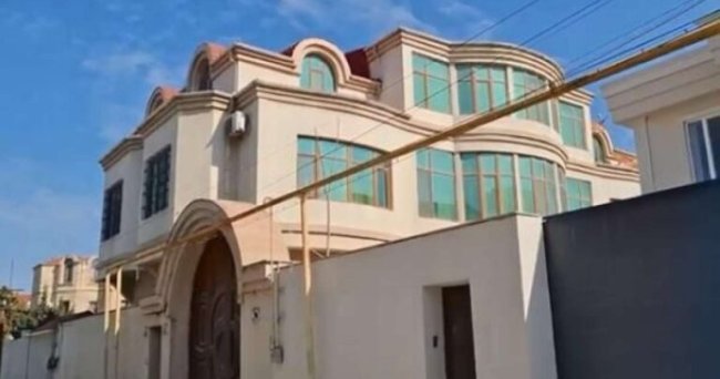 Məmmədov ələ keçirdiyi villanı məhkəmədə uduzdu