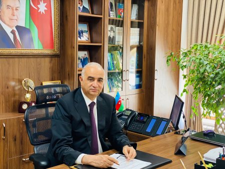 Zakir Quliyev hansı xidmətlərinə görə 14 ildir Məzahir Əzizova Qusarda arxa durur