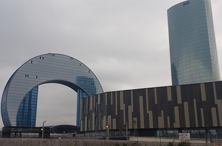 FHN “Aypara sarayı”nın istismarına icazə verdi